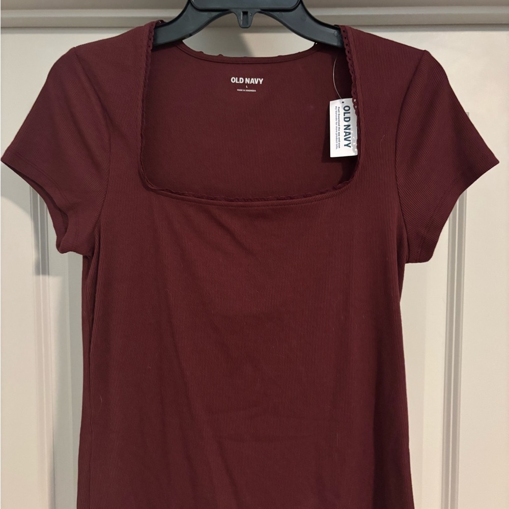Old Navy Women's Maroon Short Sleeve Tee